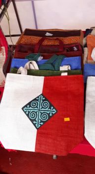 Túi xách LT thổ cẩm Đồng Văn